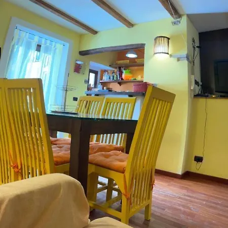 Domus Magistri Apartment Cefalu